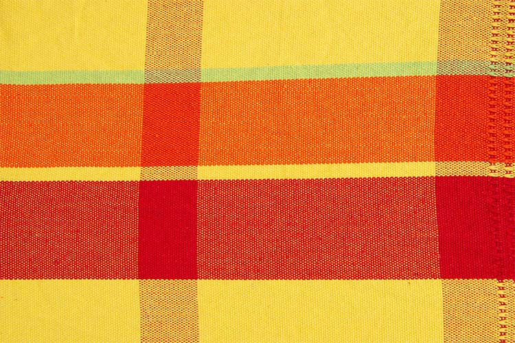 pattern-papaya-brazilian-hammock-handmade-multicolor-orange-textile-detail